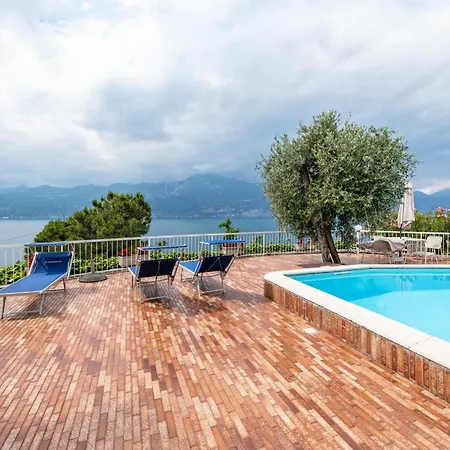 Διαμέρισμα Villa Verde Torri Del Benaco